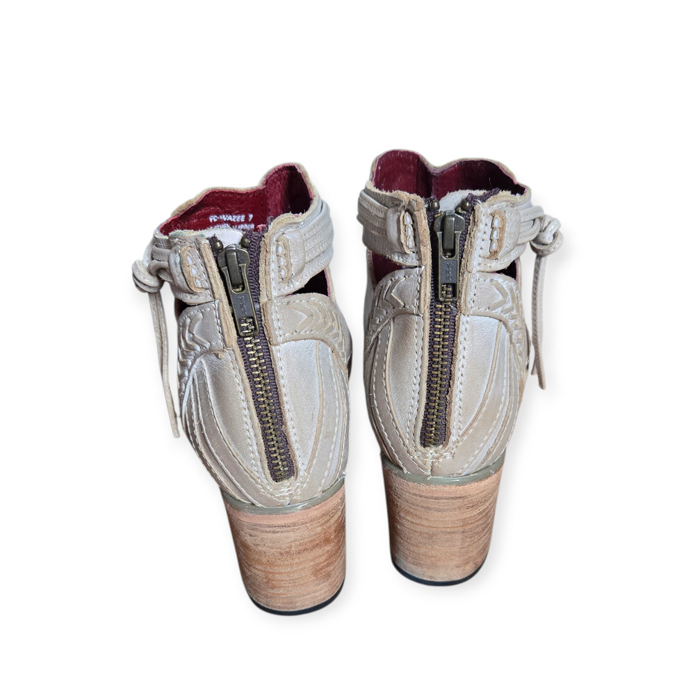 Freebird by Steven Wazee Boho Chic Zip Laces‎ Ankle Booties Beige Multi Size 7 - Picture 5 of 10